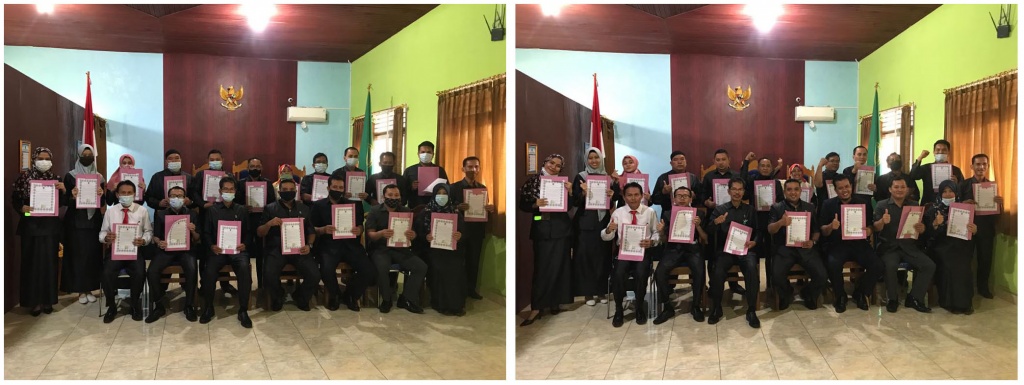 foto bersama Pakta Integritas.jpg